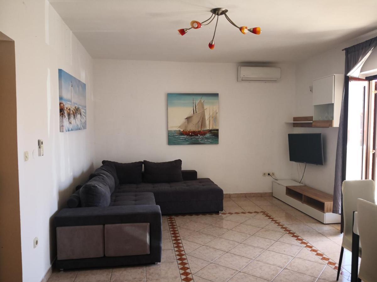 Apartment Plavia Biograd Biograd Na Moru Esterno foto