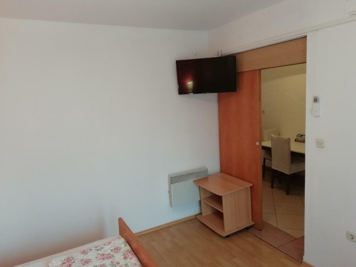 Apartment Plavia Biograd Biograd Na Moru Esterno foto